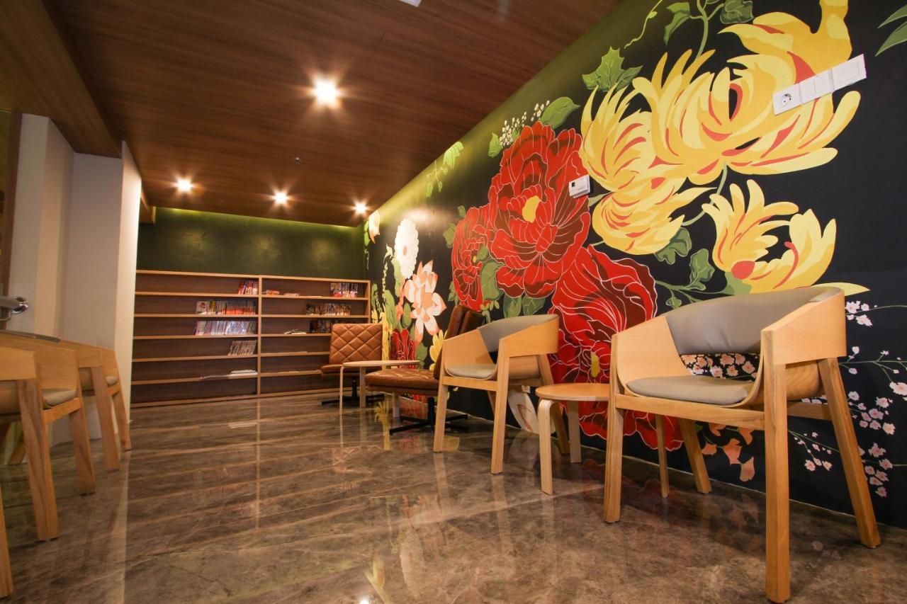 Kuretakeso Kemang Hotel Jakarta Eksteriør billede